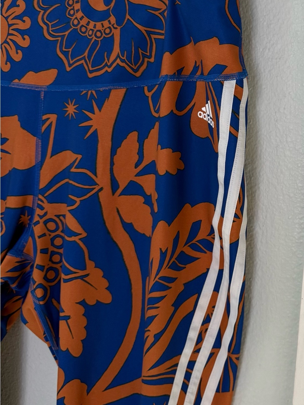 adidas womens 3X true plus size blue & copper Floral Print Leggings cropped EUC - Picture 5 of 11